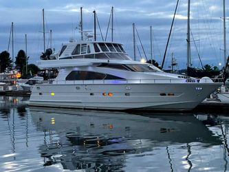 70' Horizon 2000 Yacht For Sale